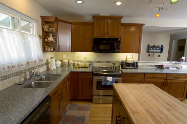 Cherry Cabinet Remodeling in Lake Havasu City